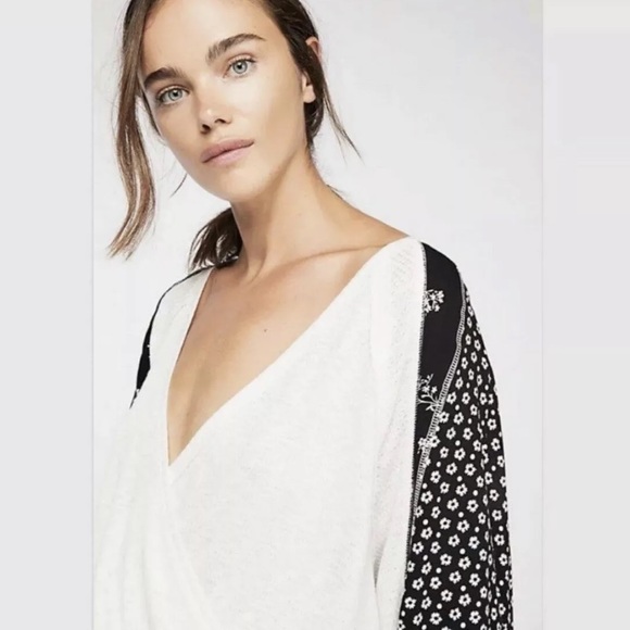 FREE PEOPLE Auxton Thermal Wrap Tie Floral Blouse - Picture 4 of 8